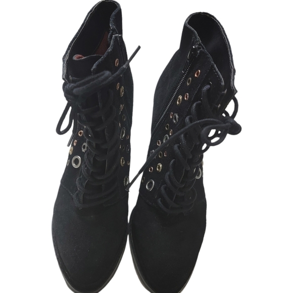 Seychelles Black Suede Platform Bootie Studded Chunky Heel Lace Up 90s Y2K 8 - Picture 3 of 14